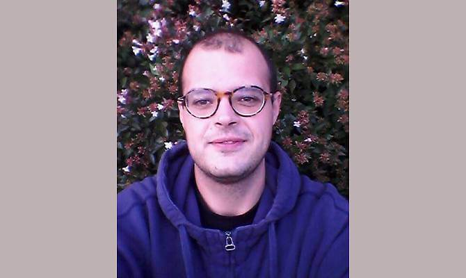 Sacerdote lascia la tonaca nel reggiano: “Amo profondamente il mio uomo”