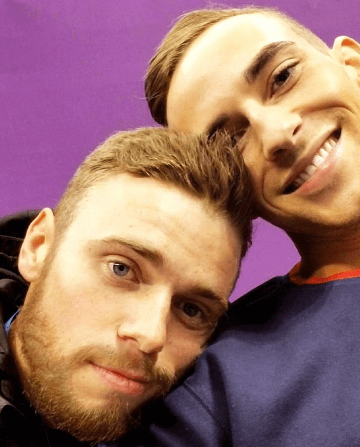 PyeongChang 2018, Adam Rippon e Gus Kenworthy salutano le Olimpiadi più Rainbow di sempre - Schermata 2018 02 25 alle 11.25.22 - Gay.it
