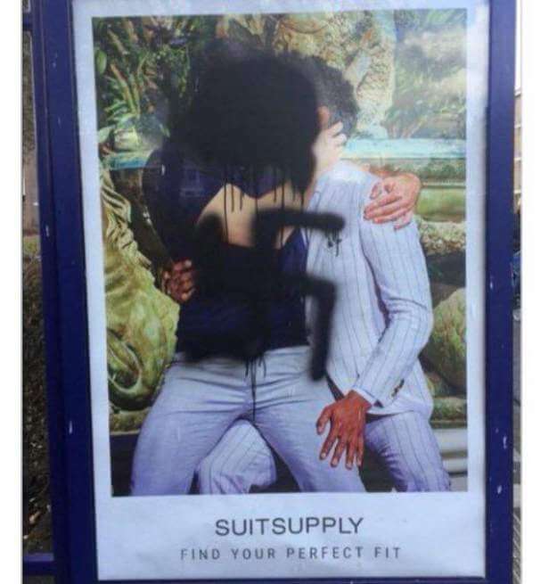 Suitsupply, svastiche naziste sulle pubblicità gay-friendly dell'azienda olandese - 28661076 742408392633082 3072865569054487562 n - Gay.it