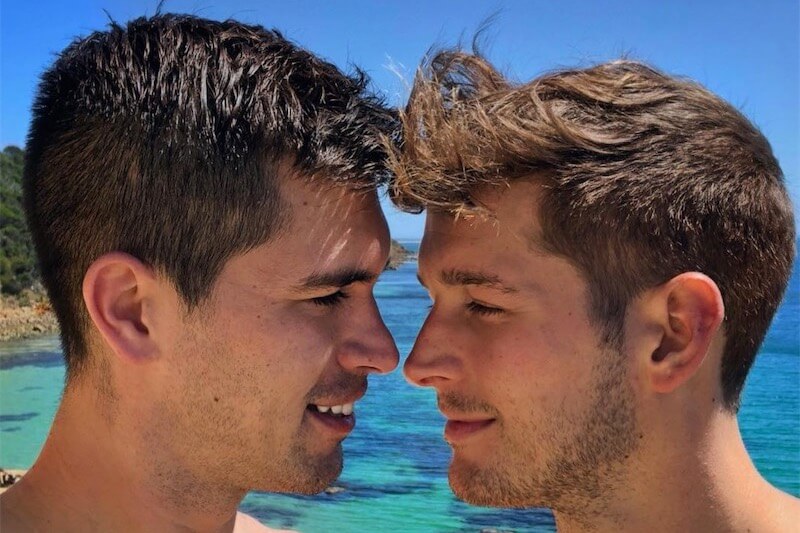 Tutte le coppie vip LGBTQIA+ che si sono fidanzate/sposate nel 2023 - Scaled Image 1 3 - Gay.it