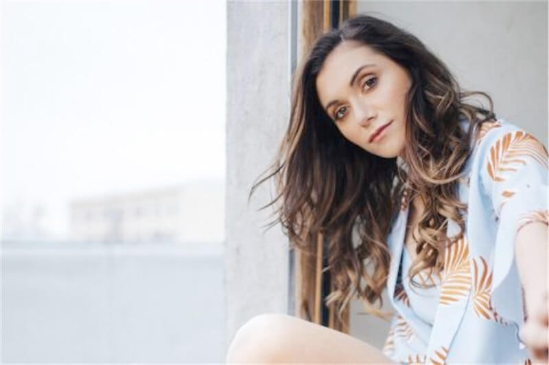 Alyson Stoner: “Come ho abbracciato la mia identità sessuale”
