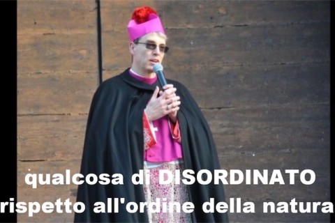 Pavia, vescovo choc in una scuola: “Se sei omosessuale non sarai mai felice” - Scaled Image 80 - Gay.it