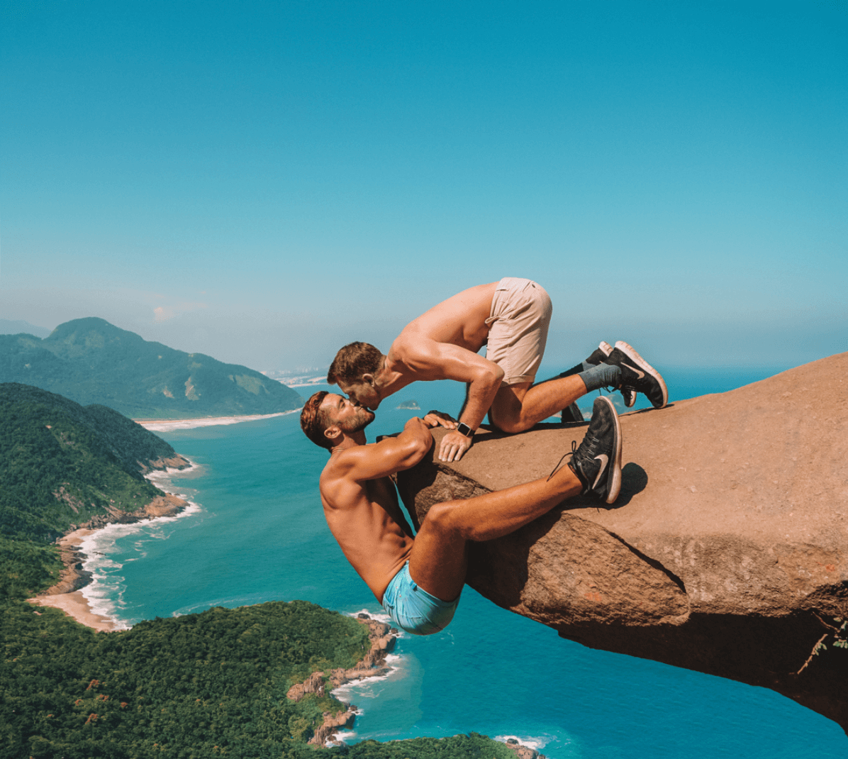 bacio gay rio de janeiro viaggio coppia gay