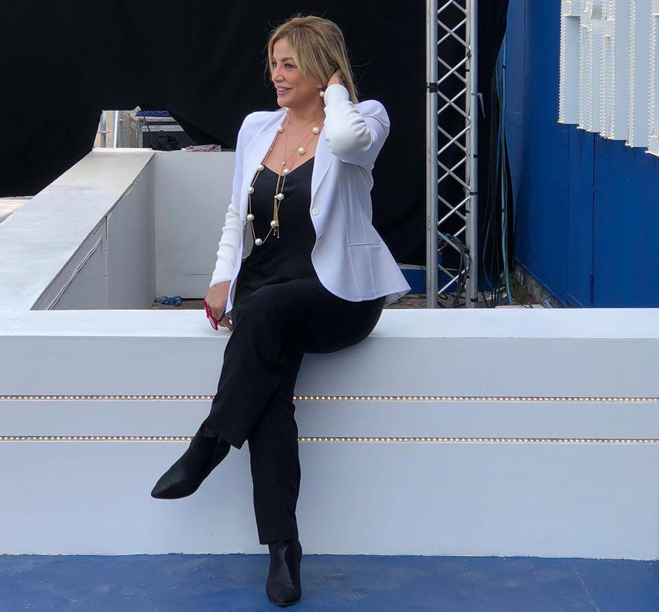 Simona Izzo: “Baye mi ha deluso! Io sto con Aida Nizar!” - 31326902 10216526833587991 4963912455261519872 n - Gay.it