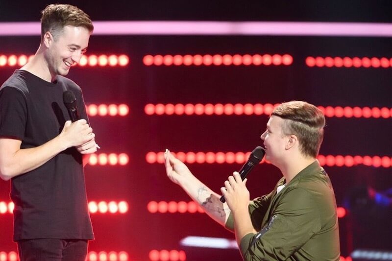 The Voice Australia, proposta di matrimonio gay stupisce pubblico e giudici – il video