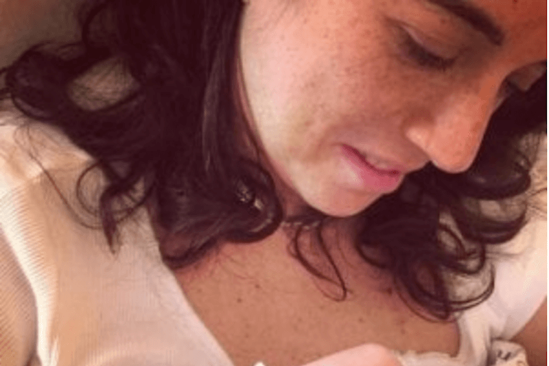 Torino, bimbo di due mamme: il comune chiede di mentire per poterlo registrare