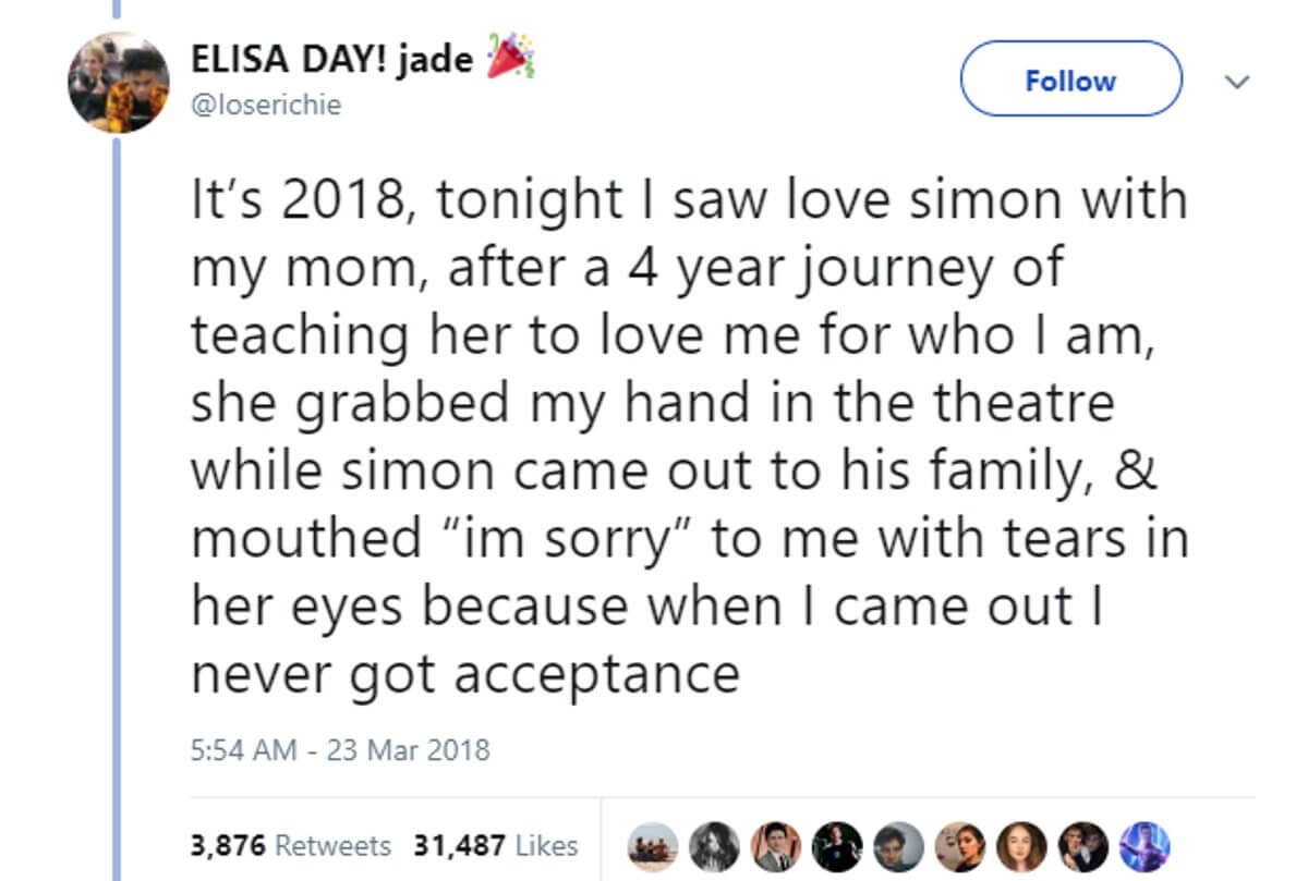 Tuo, Simon, madre accetta la bisessualità della figlia grazie al film - twitter loserichie 3 - Gay.it