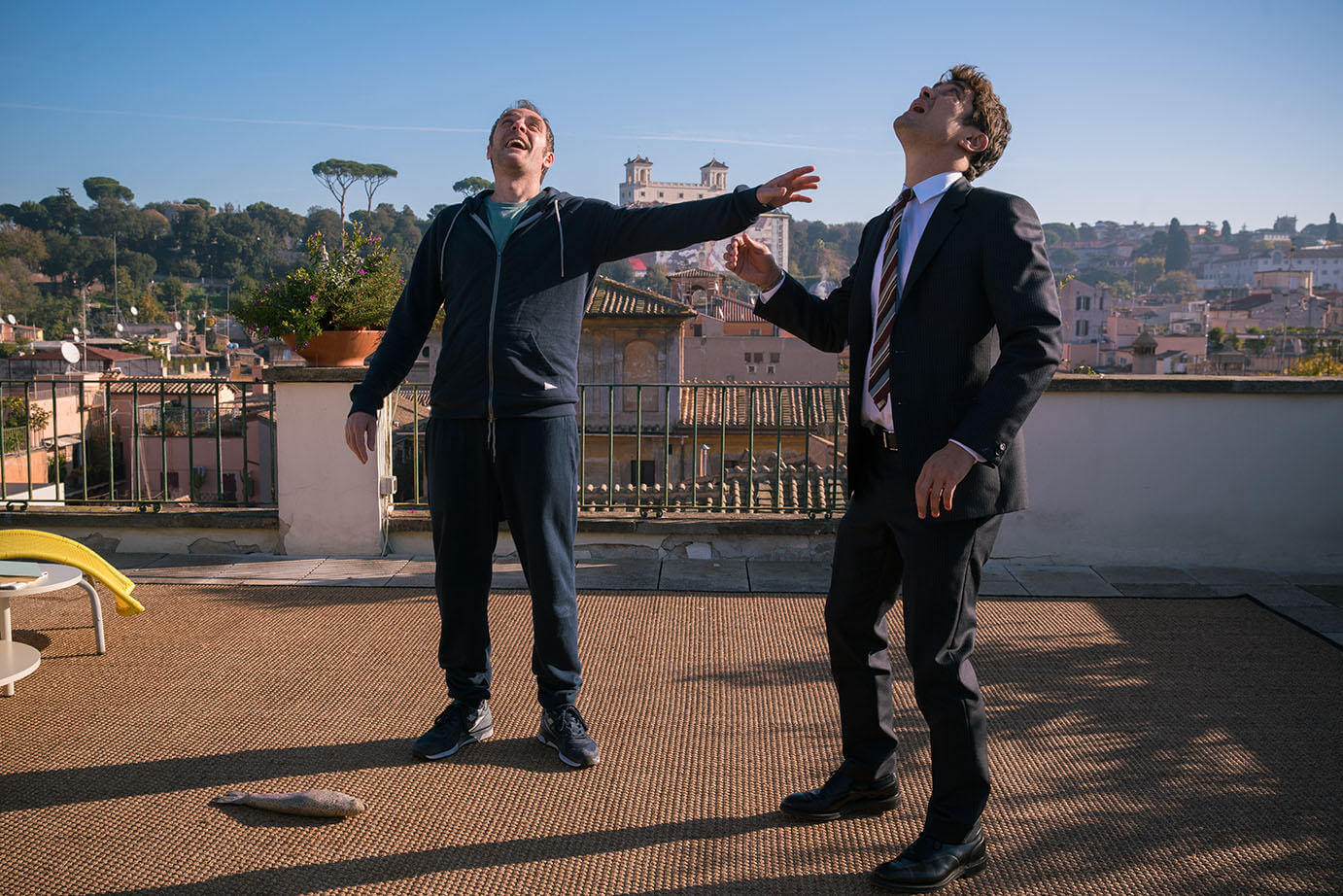 Cannes, poca Euforia per il passabile dramma famigliare della Golino: fratello etero, dove sei? - Euforia - Gay.it