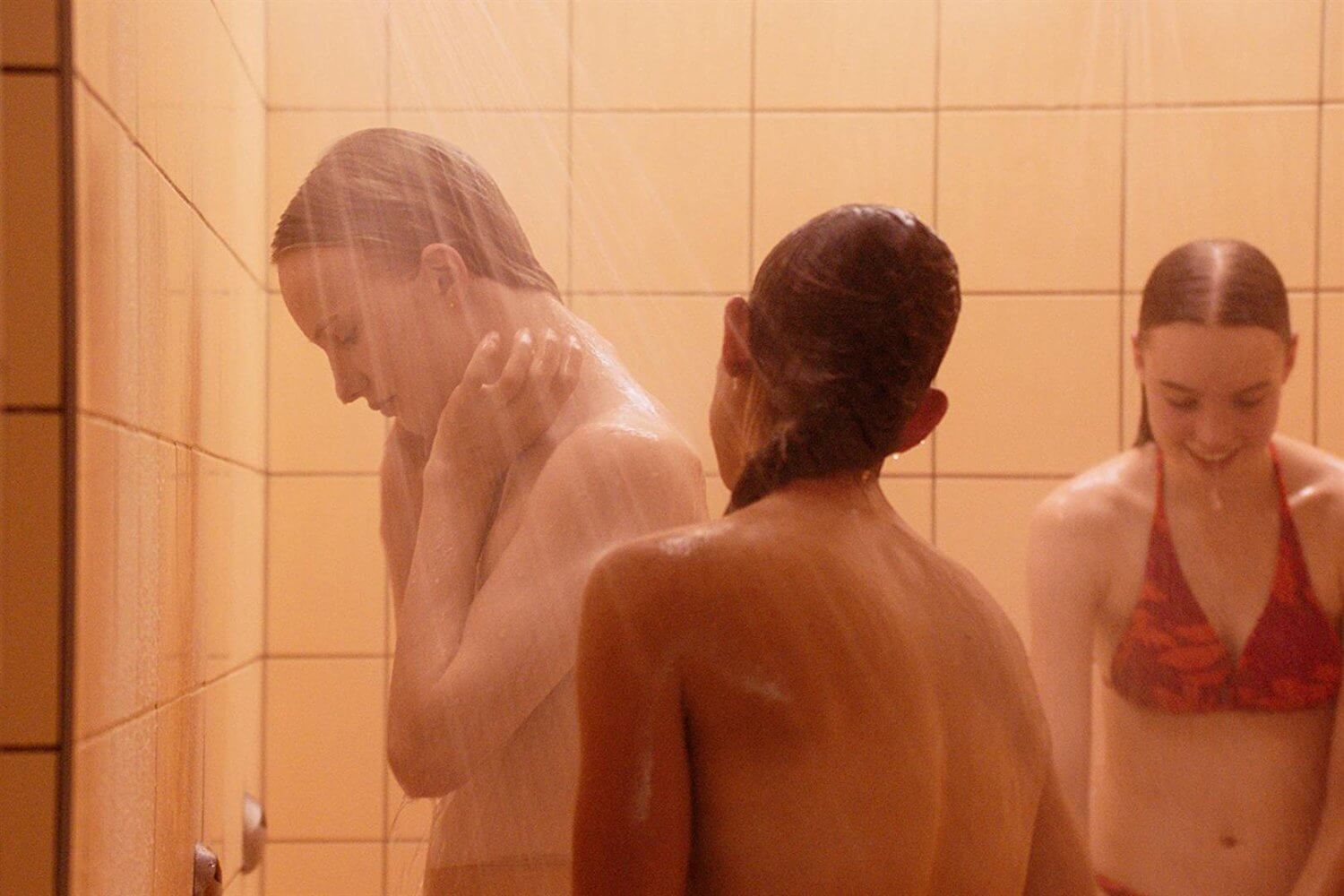 Cannes, doppietta di premi per il trans Girl: Queer Palm e miglior attore del Certain Regard - Girl 6 - Gay.it