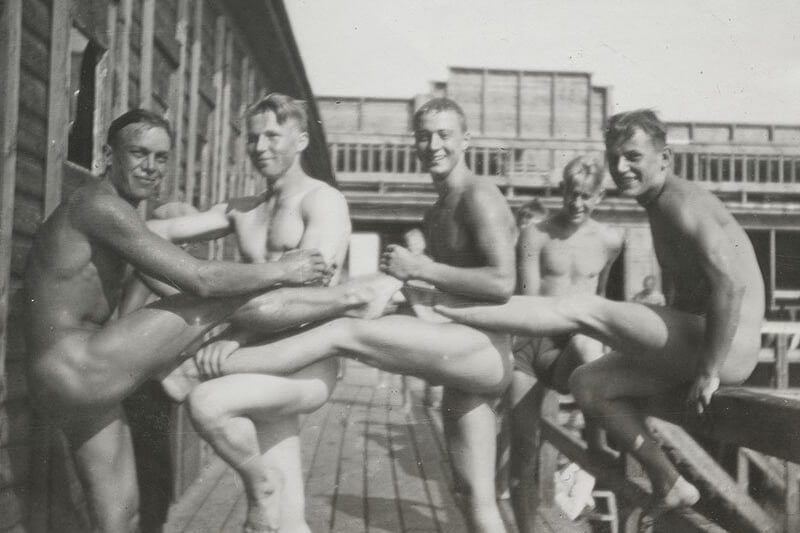 I soldati della Seconda Guerra Mondiale a nudo, letteralmente