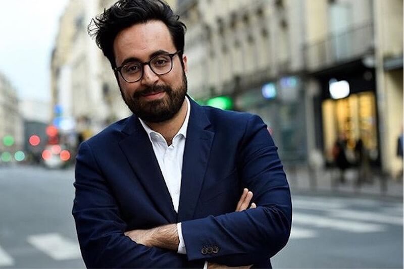 Mounir Mahjoubi, ministro francese fa coming out per  dire basta all’omofobia