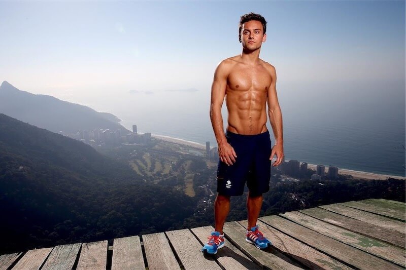 Tom Daley incoraggia altri sportivi LGBTQI: "Fate coming out per ispirare i giovani!" - Scaled Image 46 - Gay.it