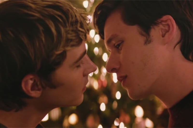 “Love, Creekwood”,  arriva un altro sequel editoriale di Love, Simon:  l’annuncio dell’autrice Becky Albertalli