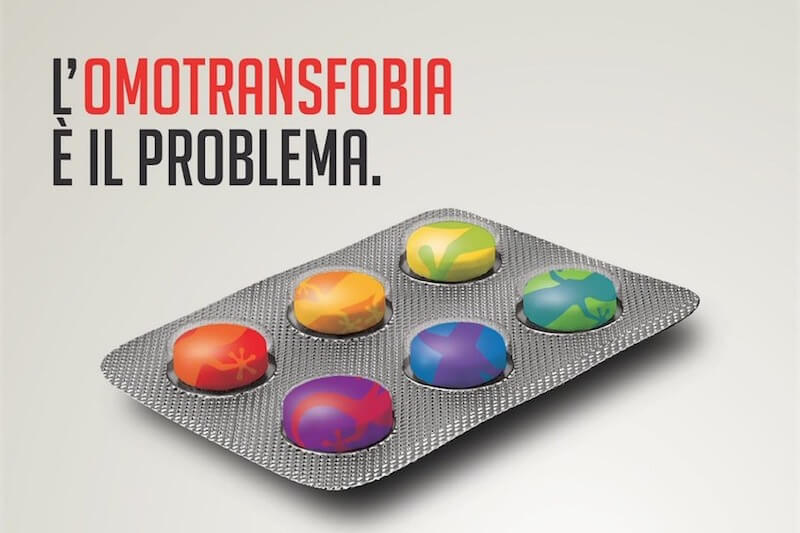 Deomofobina, a Torino il 'farmaco' per guarire dall'omofobia - Scaled Image 56 - Gay.it