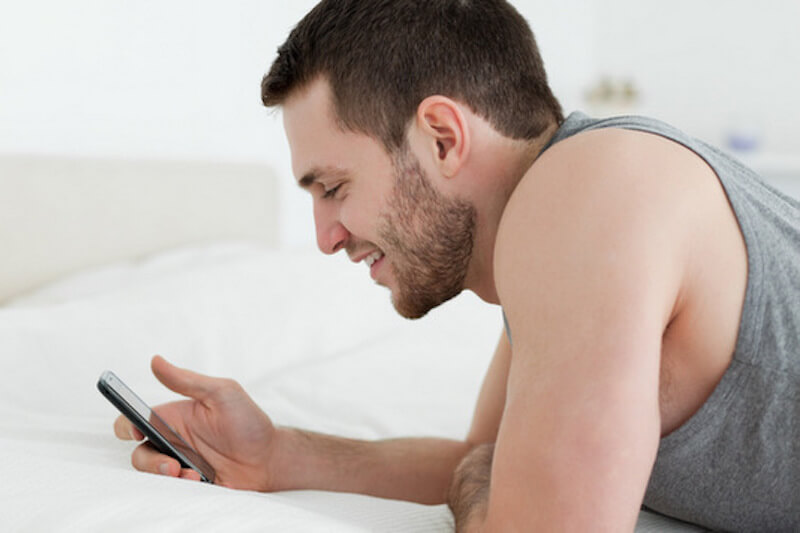 Facebook farà concorrenza a Tinder e Grindr: pronto il servizio di dating