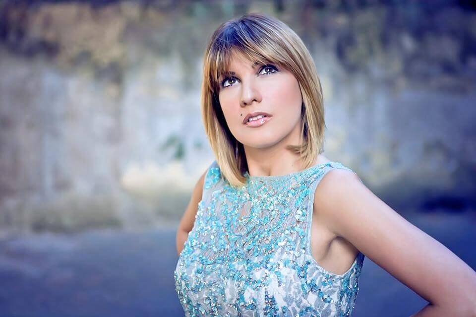 Lisa: "Ad 'Ora o Mai Più' ho paura di ferire i sentimenti dei miei colleghi" - LISA 01 - Gay.it
