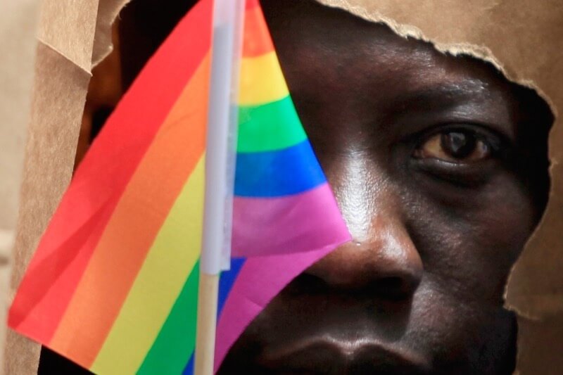 Migranti LGBT nel libro di Domenico Di Cesare