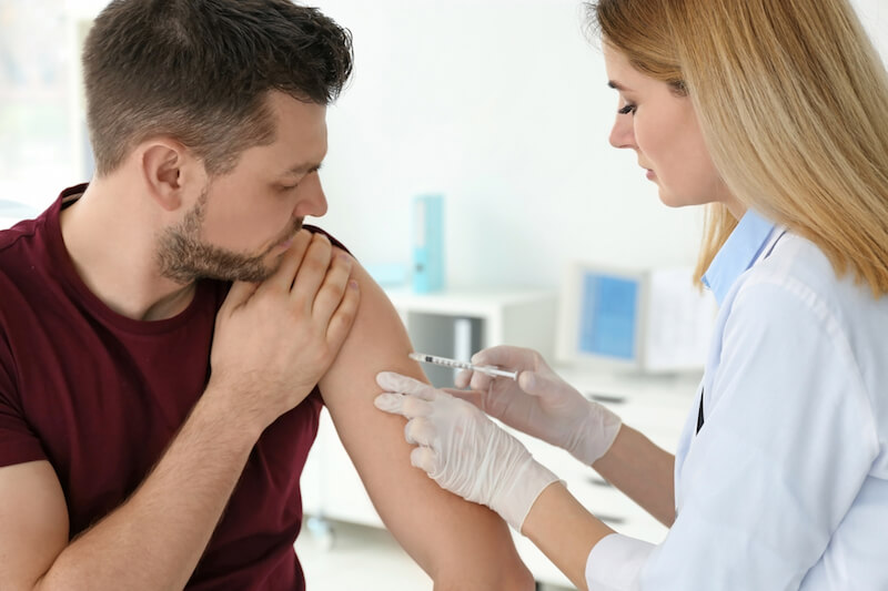 Vaccino contro l’Hiv, sperimentazioni sugli uomini al via nel 2019