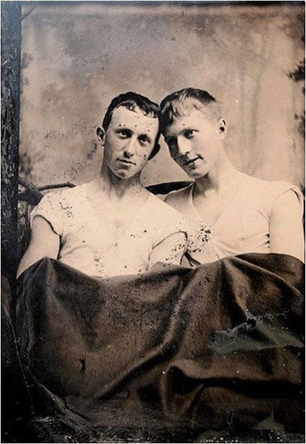 I ritratti delle coppie gay vintage dell'800 - 1880 - Gay.it