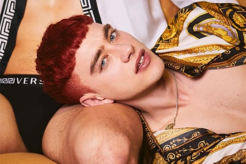Olly Alexander denuncia: 'ancora oggi omofobia nell'industria musicale' - Scaled Image 27 - Gay.it