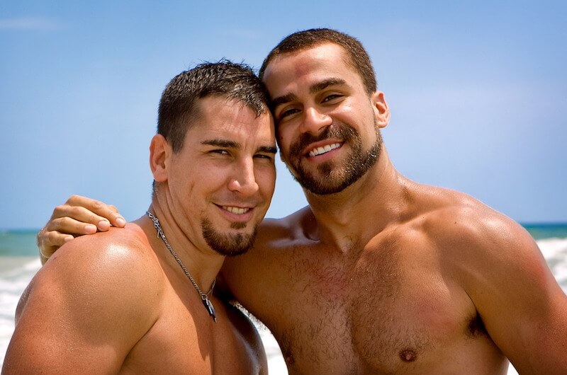 Attivo, passivo o versatile? Scopri il tuo ruolo con il test della settimana! - 2 medicina online - Gay.it