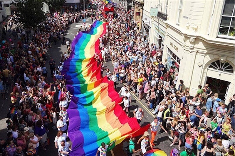 Brighton, uno storico Pride targato Britney Spears