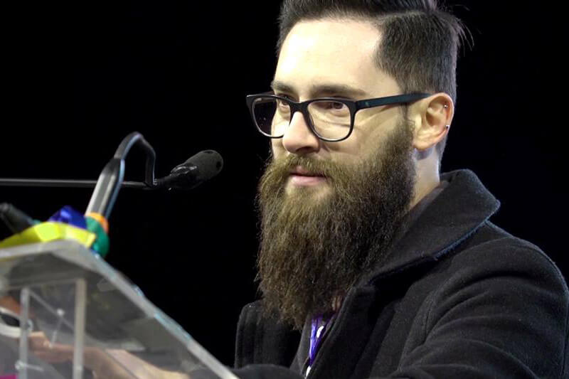 Minacce di morte, aggressioni e una taglia sulla sua testa: Andrea, perseguitato dai neonazisti ungheresi – VIDEO