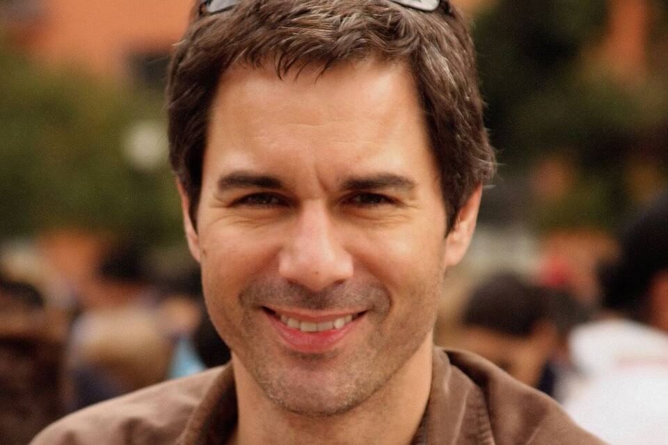 Eric McCormack, una stella sulla Walk of Fame per il divo di Will and Grace: ‘grazie alla comunità LGBT’