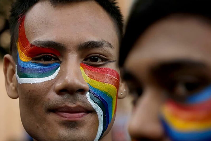 Sentenza storica in India: essere gay non è più reato