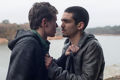 Elite, Netflix difende la serie dai commenti omofobi - Elite - Gay.it