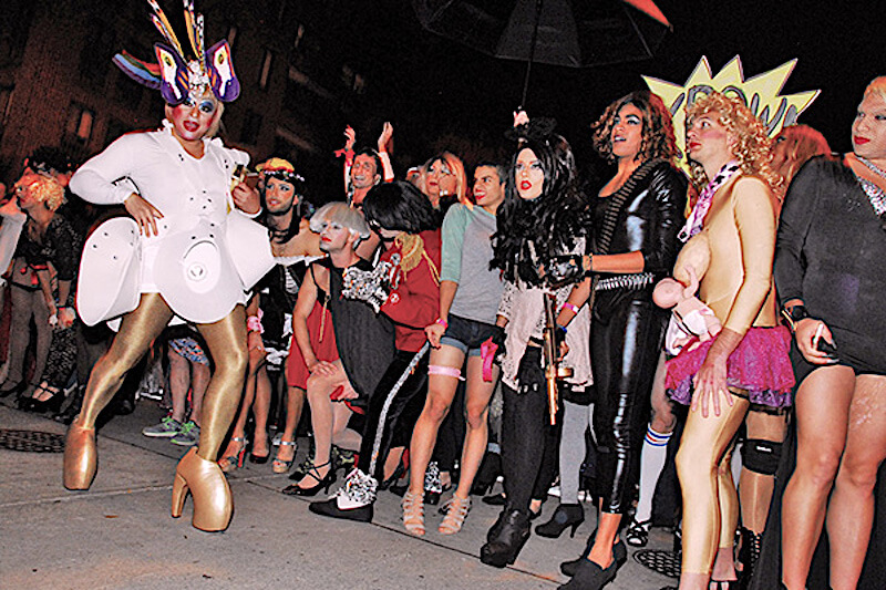 High Heel Race: drag queen pronte per l’annuale corsa sui tacchi