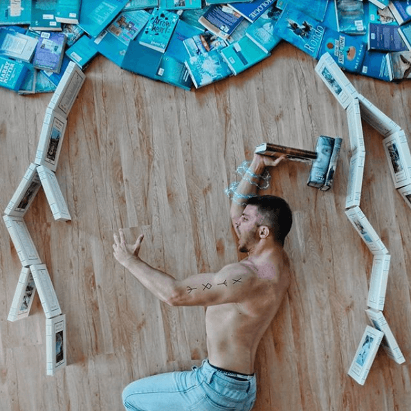 James Trevino e la sua libreria
