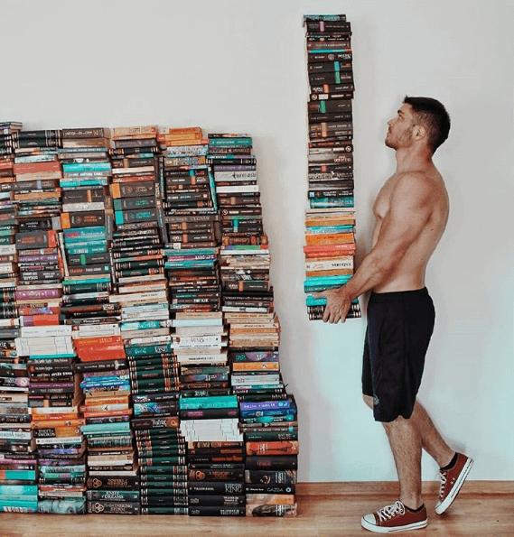 James Trevino e la sua libreria