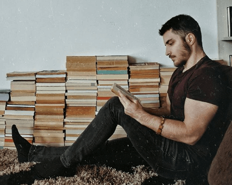 James Trevino e la sua libreria