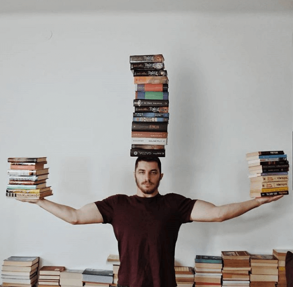James Trevino e la sua libreria