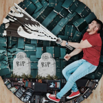 James Trevino e la sua libreria - Thumbnail