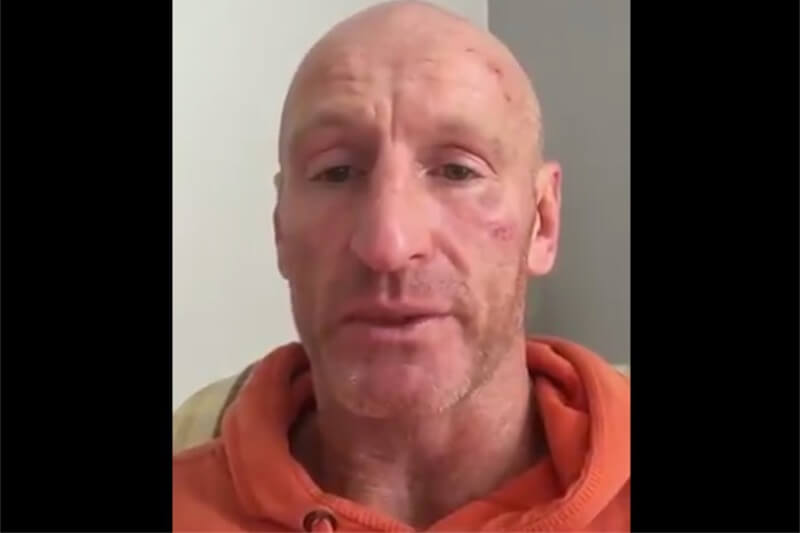 Gareth Thomas, l’ex rugbista aggredito perché gay – video