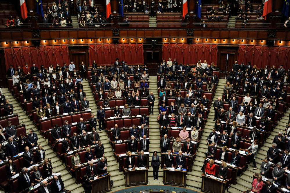 5 Stelle presentano proposta di legge contro l’Omofobia e Transfobia (che non si farà mai)