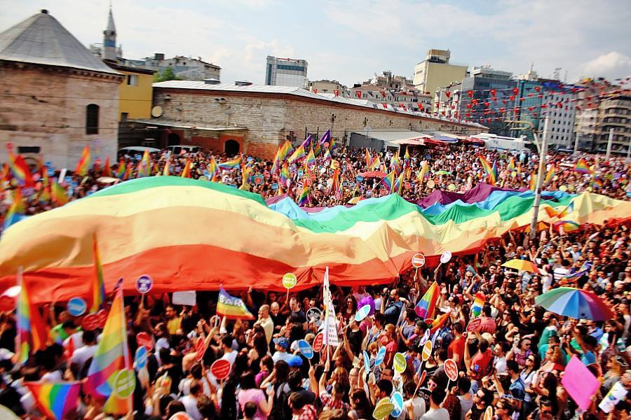 Storia LGBT: gli ultimi avvenimenti dal 2010 al 2016 - istanbul - Gay.it