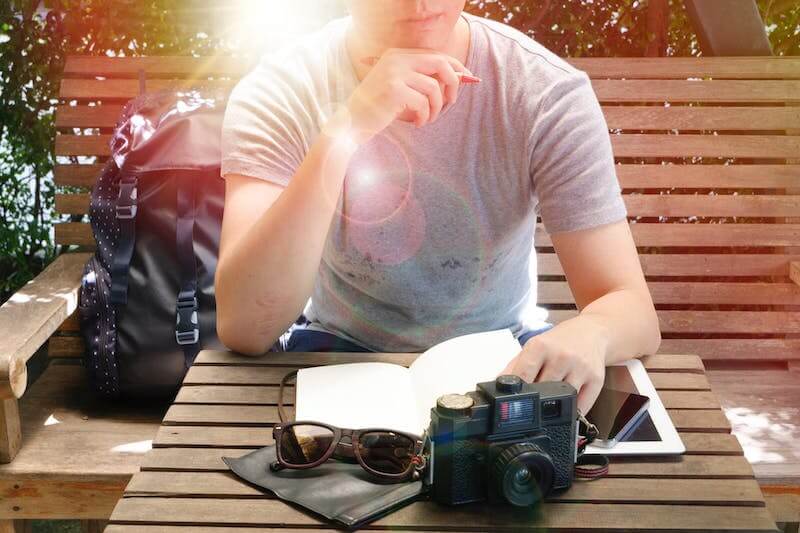 Giornata Mondiale del Libro, ecco 7 romanzi LGBT da leggere