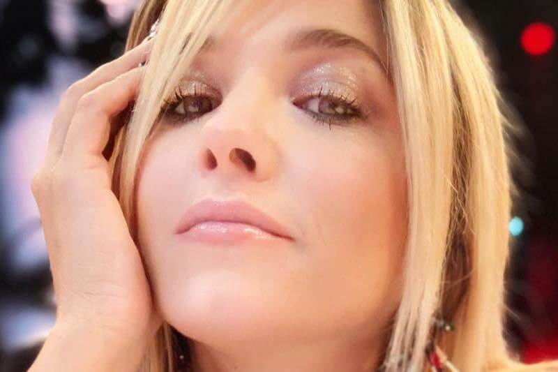 Francesca Barra: “Il titolo di Libero offende anche me.”