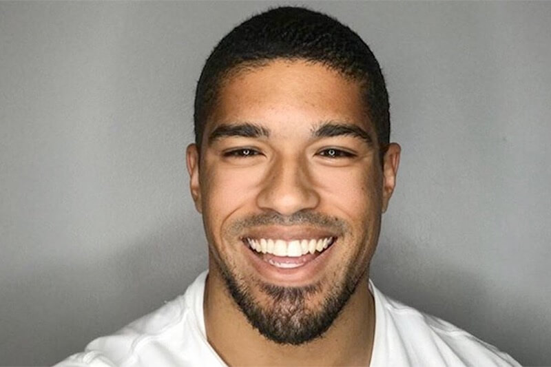 Anthony Bowens, un nuovo coming out per il wrestler: ‘sono gay, basta dire che sono bisessuale’