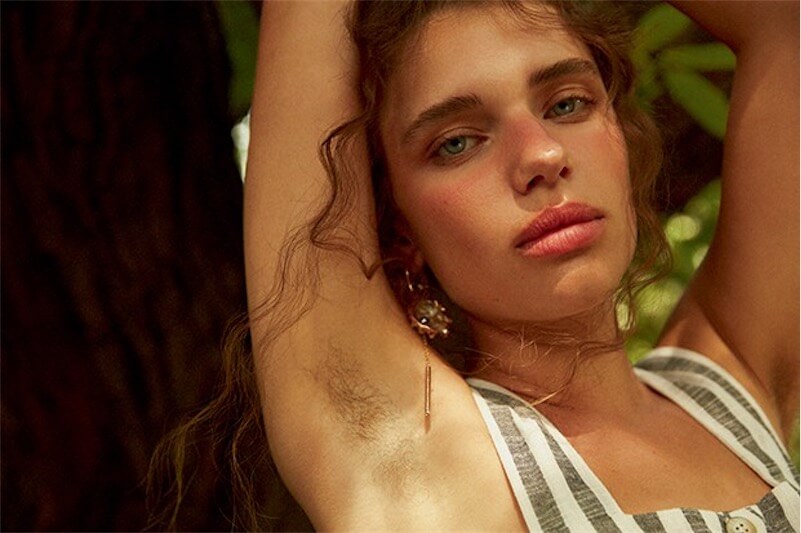 Bruna Linzmeyer: ‘tanti contratti persi da quando ho fatto coming out, ma anche nuove opportunità’