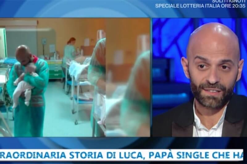 Luca Trapanese, Alba e la famiglia omogenitoriale nel pomeriggio Rai: grazie Mara Venier - Luca Trapanese - Gay.it