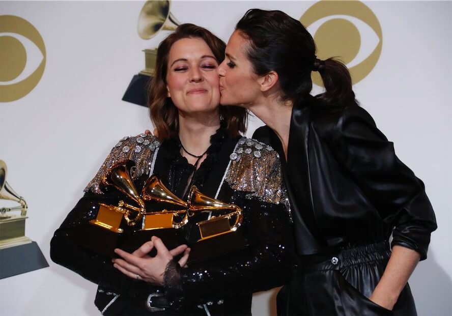 Grammy 2019, trionfo LGBT con Brandi Carlile: 'nessuno stilista voleva vestire una lesbica' - Brandi Carlile - Gay.it