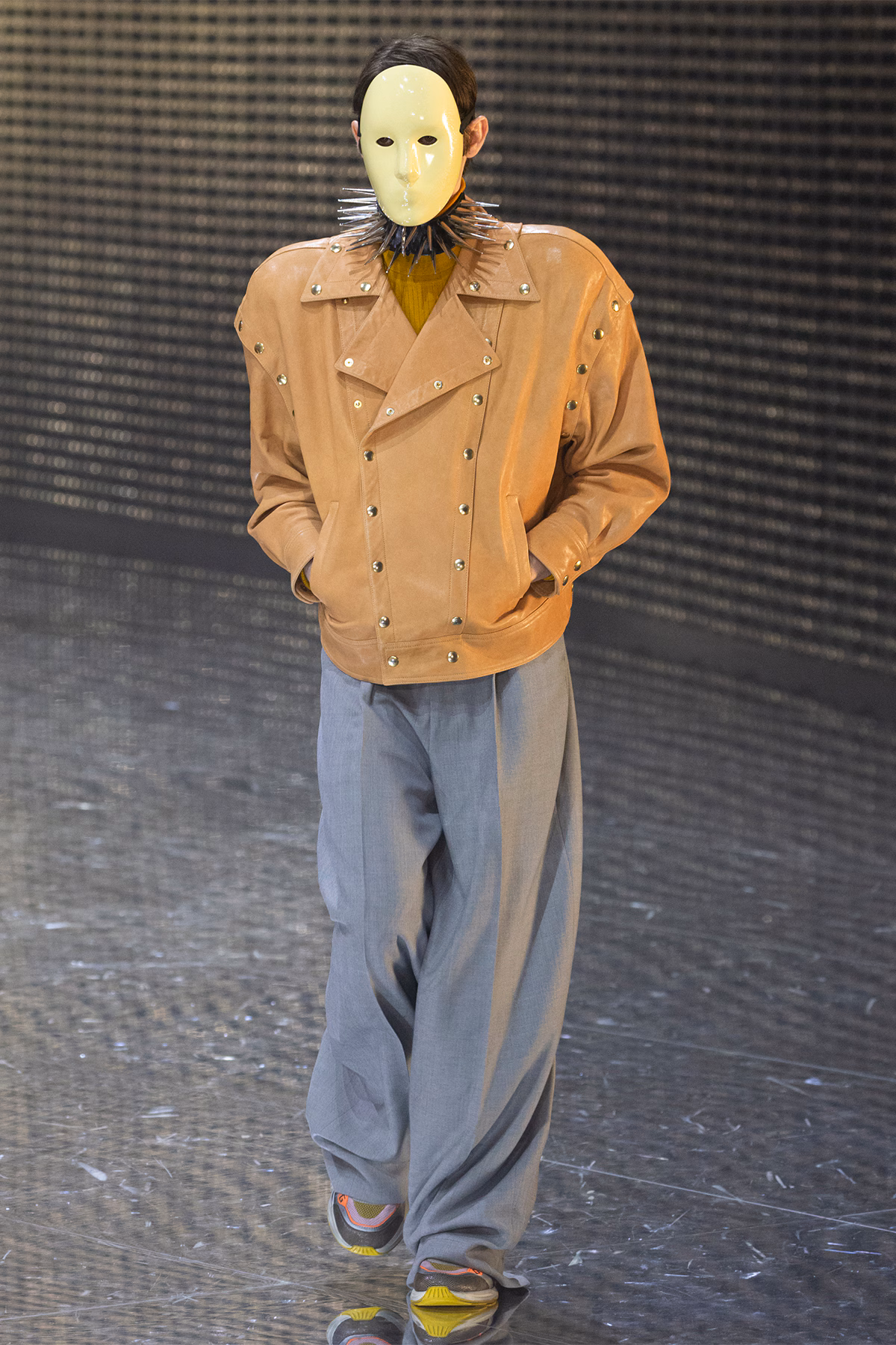 Milano Fashion Week 2019: Gucci, maschere, sacro e profano - DiaryPhotogalleryVertical S93 FS 007 001 Default - Gay.it