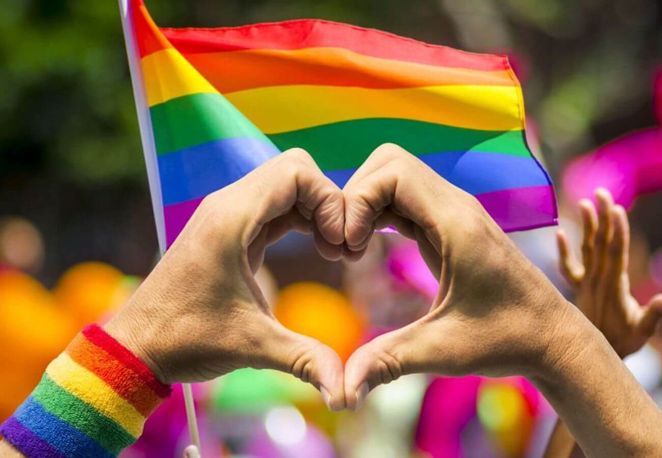 Modena, il Comune conferma la data e dà il patrocinio al gay pride