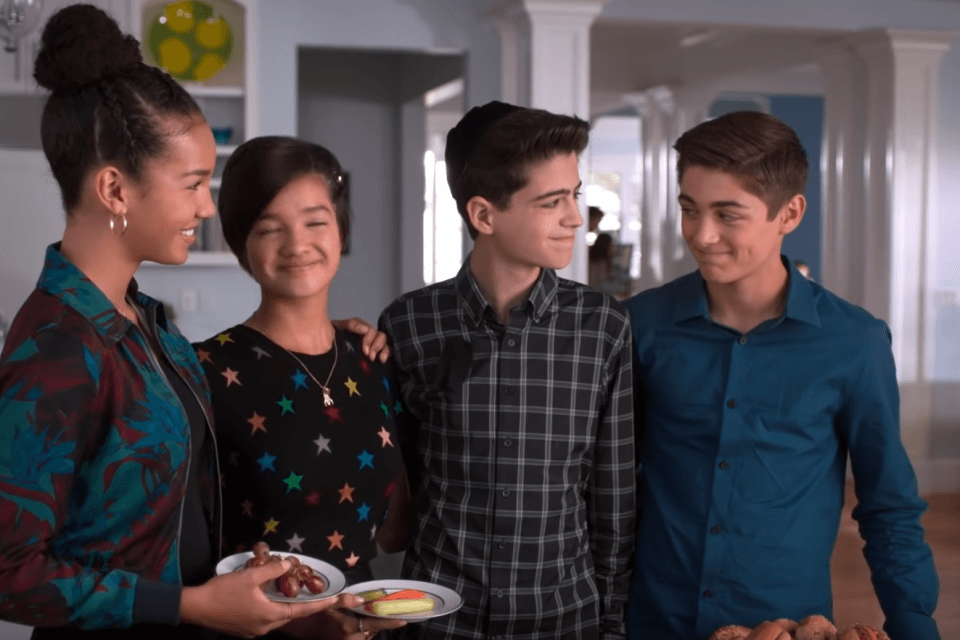 ‘Sono Gay’, prima storica volta per un personaggio Disney in Andi Mack – video