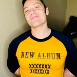 Tiziano Ferro, icona gay amata da tutta la comunità LGBT - Thumbnail