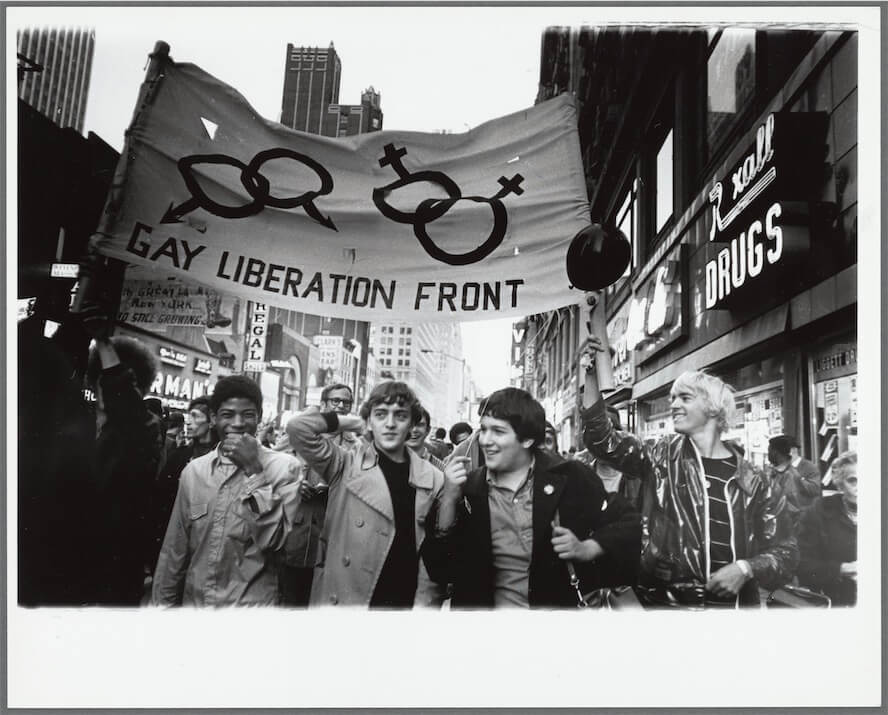 Love-and-Resistance-Diana-Davies-New-York-Public-Library-4